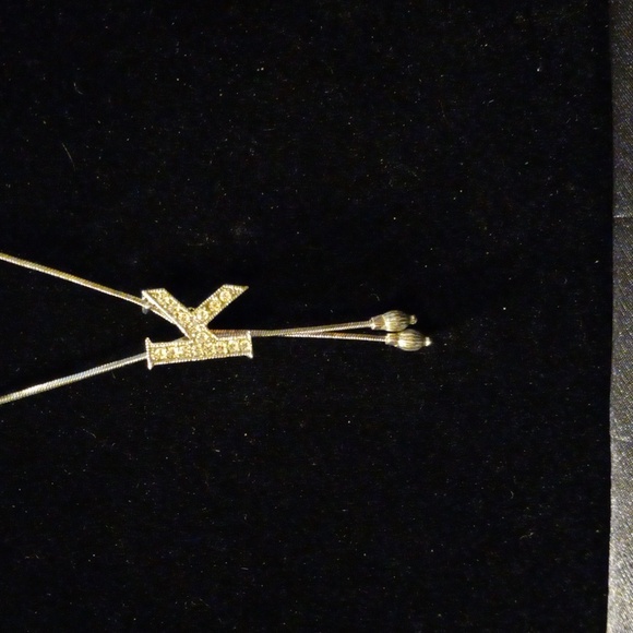 Initial K necklace. - Picture 2 of 3